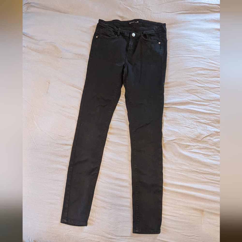 Size 28 black Trafaluc Zara skinny ankle jeans